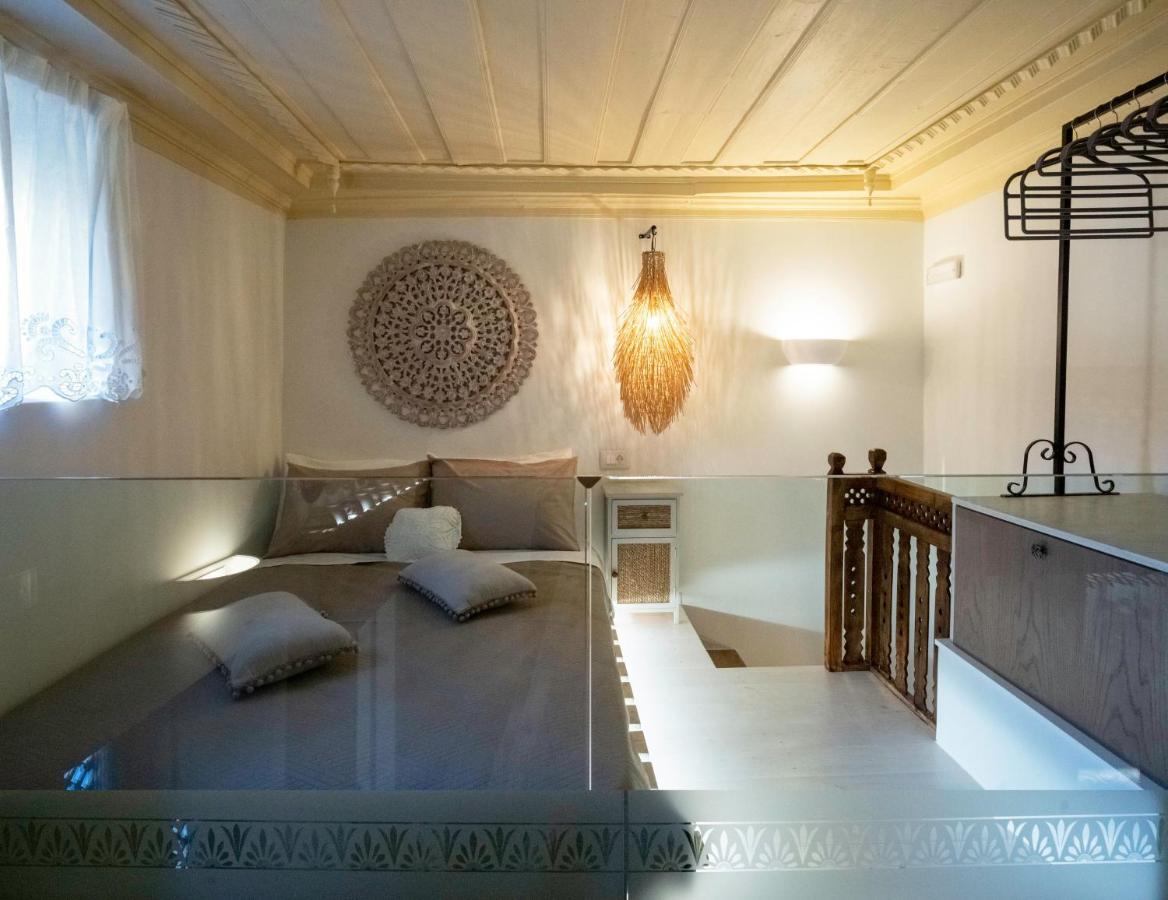 Ferienhaus Antigone Traditional House *