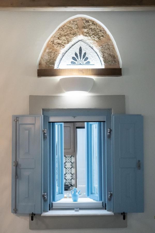 Antigone Traditional House *