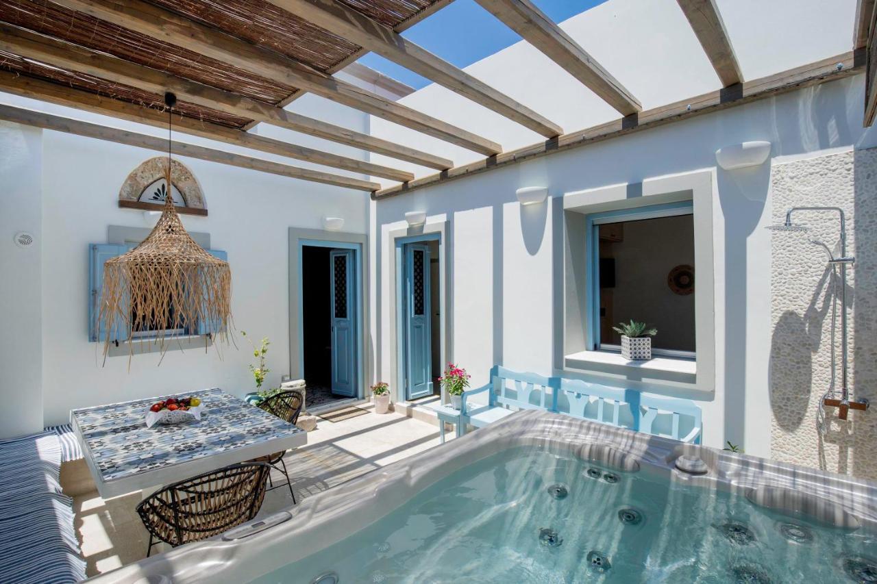 Antigone Traditional House *